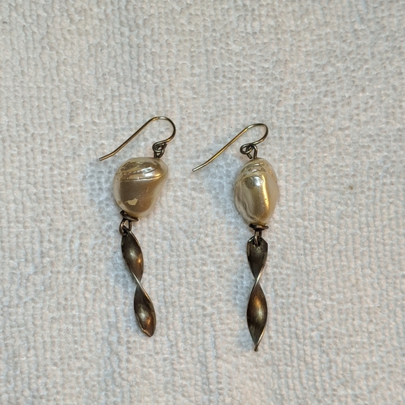 💍Pearl dangling earrings - Picture 4 of 5